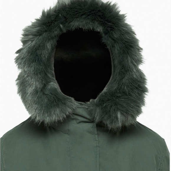 Wilfred Mont Blanc Parka. Like new condition. Size XS. - Picture 13 of 16